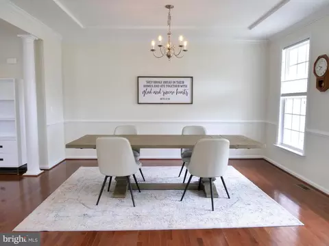 Dining - 15152 Santander Dr, Gainesville, VA 20155 photo 3 of 4