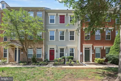 14532 Kentish Fire St, Gainesville, VA 20155