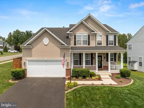 15164 Santander Dr, Gainesville, VA 20155