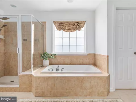 15164 Santander Dr, Gainesville, VA 20155 photo 18
