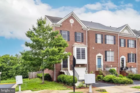 14608 Turara Ct, Haymarket, VA 20169