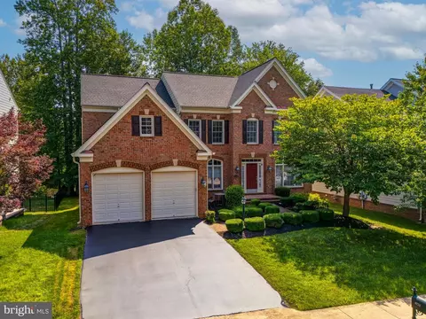 4732 Grand Masters Way, Woodbridge, VA 22192
