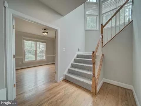 Entry Way - 8429 Link Hills Loop, Gainesville, VA 20155 photo 5 of 10