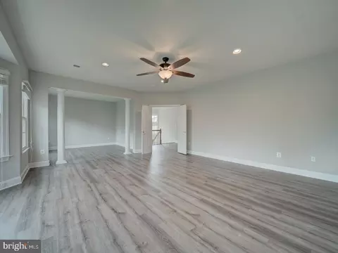 Living - 8429 Link Hills Loop, Gainesville, VA 20155 photo 18 of 24