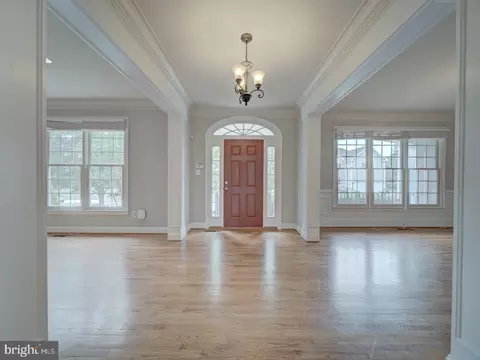 Entry Way - 8429 Link Hills Loop, Gainesville, VA 20155 photo 1 of 10