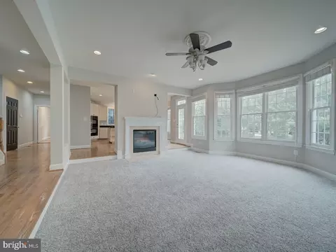Living - 8429 Link Hills Loop, Gainesville, VA 20155 photo 11 of 24