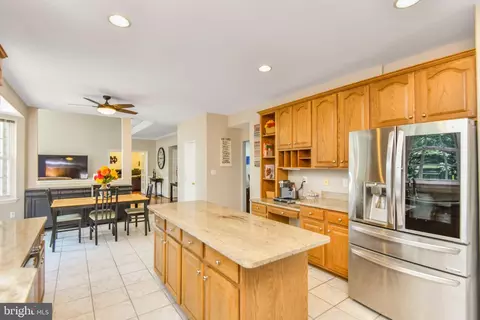 Kitchen - 13508 Wembley Loop, Bristow, VA 20136 photo 4 of 4
