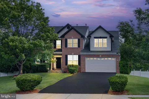 12967 Queen Chapel Rd, Woodbridge, VA 22193