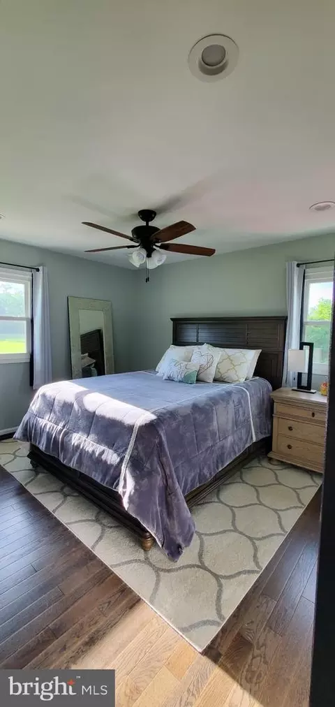 Bedroom - 6025 Turner Rd, Broad Run, VA 20137 photo 2 of 2