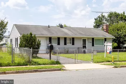 Exterior - 7526 Albemarle Dr, Manassas, VA 20111 photo 2 of 10