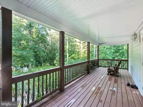 7491 Slagle Ln, Manassas, VA 20111 photo 4