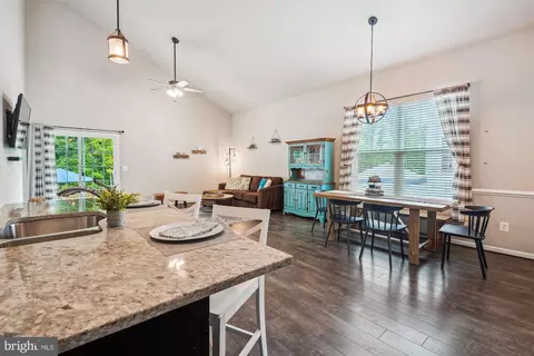 12141 Aster Rd, Bristow, VA 20136 photo 11