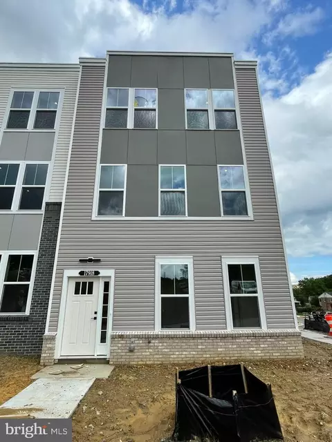 17918 Alicia Ave, Dumfries, VA 22026