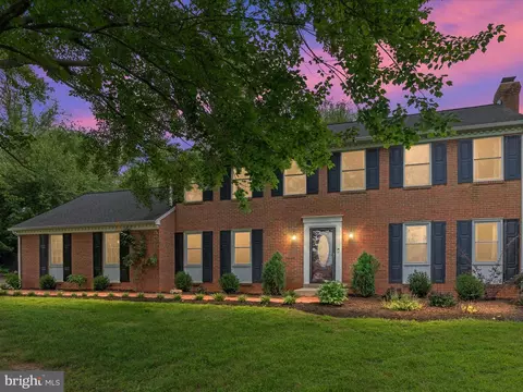 14311 Shelter Ln, Haymarket, VA 20169