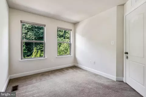 4703 Potomac Highlands Cir, Triangle, VA 22172 photo 18