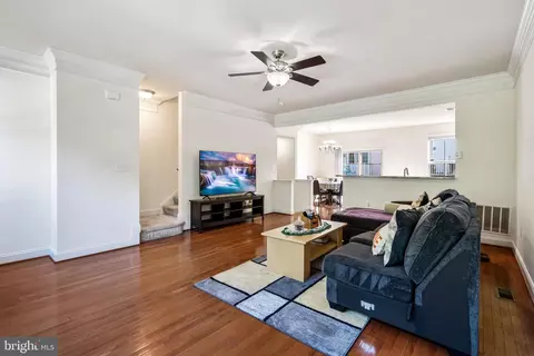 4703 Potomac Highlands Cir, Triangle, VA 22172 photo 8