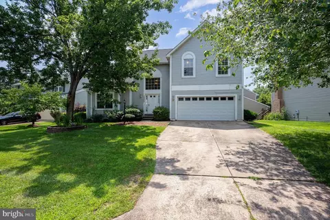 10402 Labrador Loop, Manassas, VA 20112