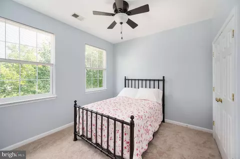 Bedroom - 9860 Airedale Ct, Bristow, VA 20136 photo 2 of 10