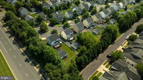 View/Area - 9860 Airedale Ct, Bristow, VA 20136 photo 9 of 22