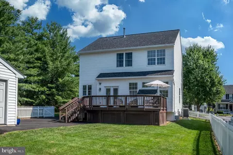 Exterior - 9860 Airedale Ct, Bristow, VA 20136 photo 9 of 15
