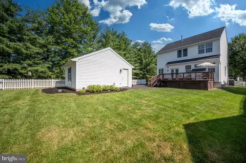 Exterior - 9860 Airedale Ct, Bristow, VA 20136 photo 13 of 15
