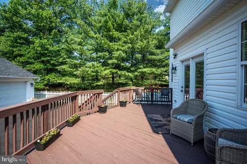 Exterior - 9860 Airedale Ct, Bristow, VA 20136 photo 10 of 15