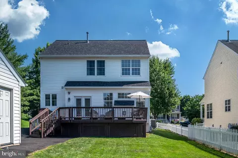 Exterior - 9860 Airedale Ct, Bristow, VA 20136 photo 4 of 15