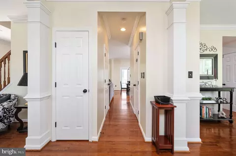 Entry Way - 9860 Airedale Ct, Bristow, VA 20136 photo 2 of 8