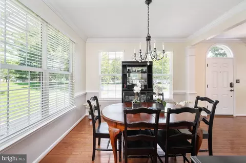 Dining - 9860 Airedale Ct, Bristow, VA 20136 photo 2 of 4
