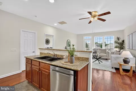 3949 Solstice Ln, Dumfries, VA 22025 photo 15