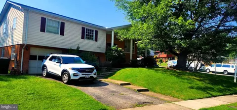 4811 Kirkdale Dr, Woodbridge, VA 22193