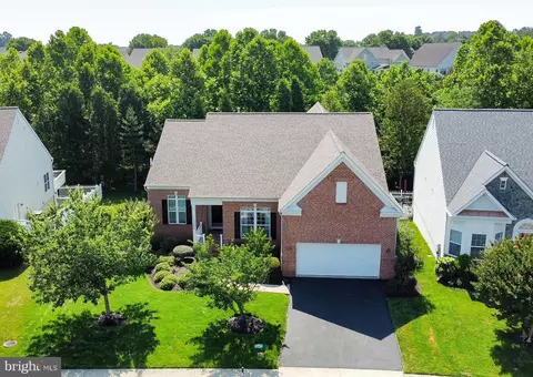 13033 Ormond Dr, Bristow, VA 20136
