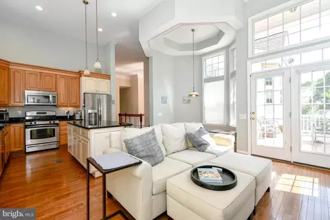 Kitchen - 13033 Ormond Dr, Bristow, VA 20136 photo 4 of 7