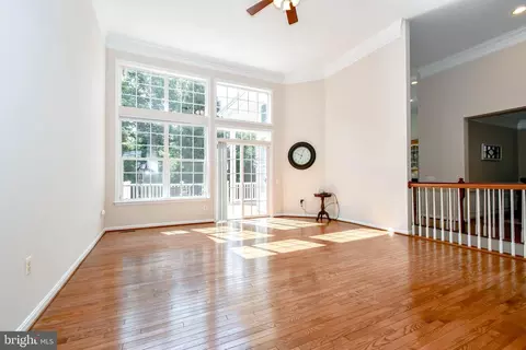 Living - 13033 Ormond Dr, Bristow, VA 20136 photo 3 of 10