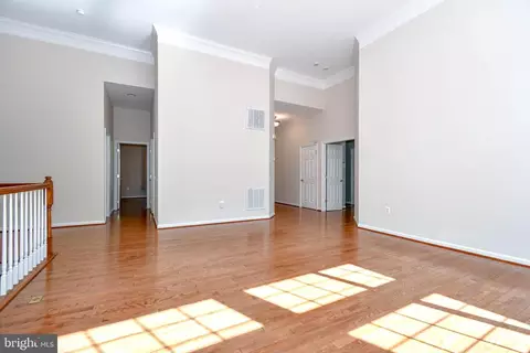Living - 13033 Ormond Dr, Bristow, VA 20136 photo 7 of 10