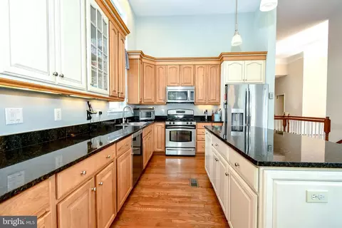 Kitchen - 13033 Ormond Dr, Bristow, VA 20136 photo 5 of 7