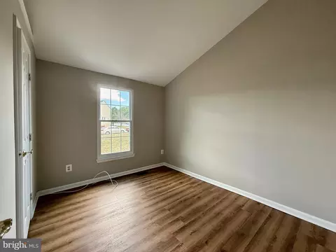 Entry Way - 3427 Belleplain Ct, Dumfries, VA 22026 photo 1 of 1