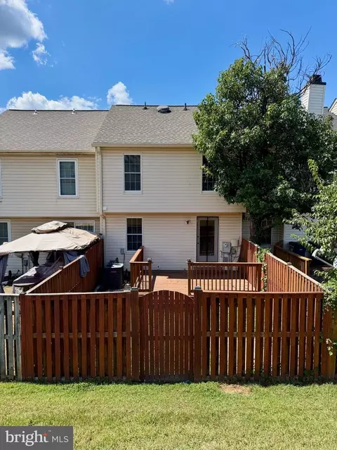 Exterior - 3427 Belleplain Ct, Dumfries, VA 22026 photo 8 of 8