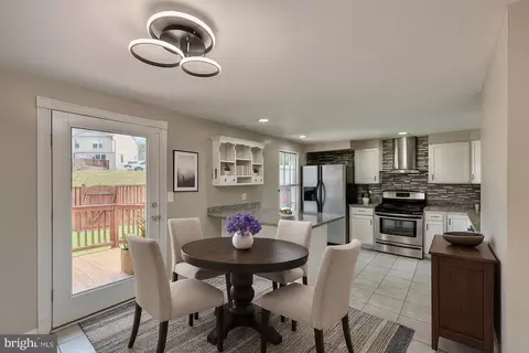 Dining - 3427 Belleplain Ct, Dumfries, VA 22026 photo 1 of 1