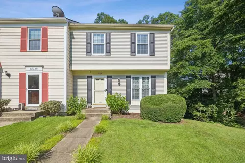 12236 Ivy League Ct, Woodbridge, VA 22192