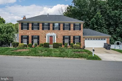 14789 Edison Ct, Woodbridge, VA 22193