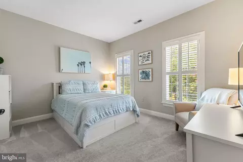 8353 Roxborough Loop, Gainesville, VA 20155 photo 38
