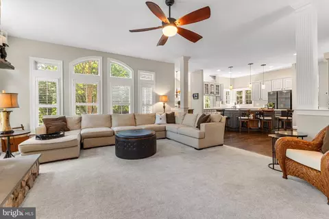 8353 Roxborough Loop, Gainesville, VA 20155 photo 18