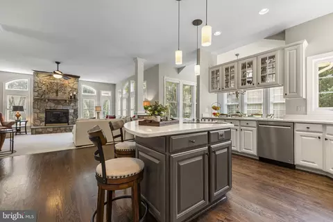 8353 Roxborough Loop, Gainesville, VA 20155 photo 14