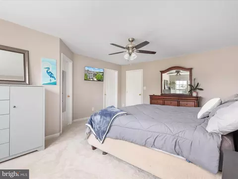 Bedroom - 7100 Wheeling Way, Gainesville, VA 20155 photo 3 of 4