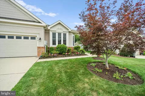 5916 Affirmed Pl, Gainesville, VA 20155 photo 3