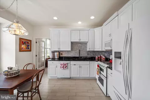 5916 Affirmed Pl, Gainesville, VA 20155 photo 11