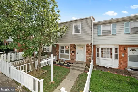 3509 Beale Ct, Woodbridge, VA 22193