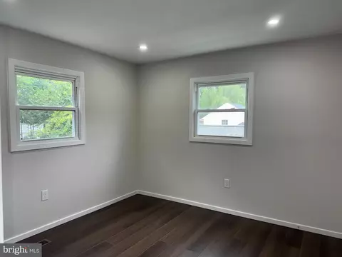 9411 Blackstone Rd, Manassas, VA 20110 photo 13