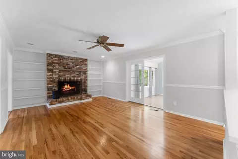 Living - 10828 Moore Dr, Manassas, VA 20111 photo 1 of 8